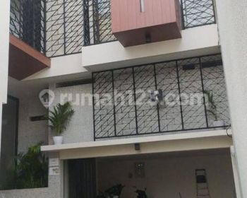 Townhouse Kemang jaksel, Strategis, Full Ac,... Rumah Baru, Dekat Akses Kemang