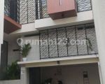 thumbnail-townhouse-kemang-jaksel-strategis-full-ac-rumah-baru-dekat-akses-kemang-0