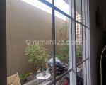 thumbnail-rumah-bagus-semi-furnish-dalam-perumahan-galaxy-bekasi-11