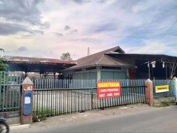 Disewakan Toko Untuk Usaha + Rumah