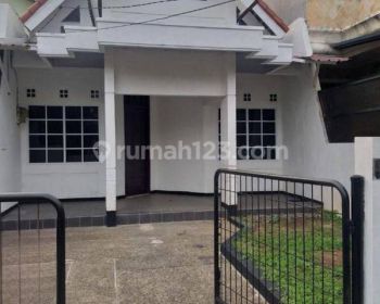 Rumah Disewakan di Graha Raya