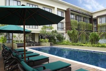 DIJUAL HOTEL BINTANG 4 DEKAT PANTAI KUTA BALI
