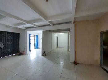 Turun Harga Dijual Cepat Murah Rumah 2 Lantai di Arcamanik Bandung