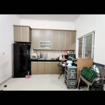 Rumah Sewa Tahunan Danau Indah Sunter, 4 Kamar, Tidak Banjir