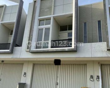 Ruko 2 Lantai Lokasi Strategis di Harapan Indah Bekasi Jawa Barat