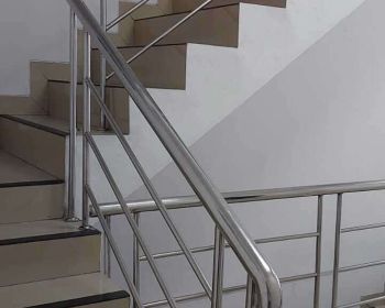 Di jual ruko 4,5lantai borobudur jelambar