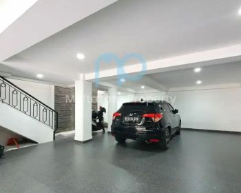Dijual rumah mewah lokasi dekat senayan dan sudirman jakpus