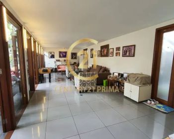 Rumah Tinggal Modern Dan Minimalis Di Jakarta Selatan