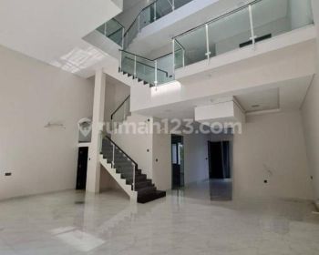 Di Jual Rumah Mewah Metland Puri Dekat dengan tol