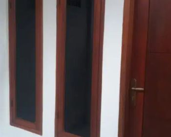 Sell Rumah: Disewakan paviliun