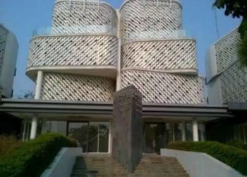 Dijual Gedung 4.5 Lantai di Foresta BSD City