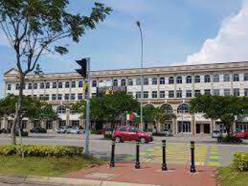 pasti cuan, sewa ruko pik, golf island boelevard 4 lt dijamin termurah