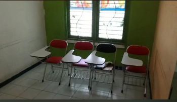 Disewakan Ruko Villa Pamulang Lokasi Strategis 24 jam parkir luas