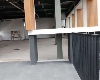 Dijual.atau di sewakan bangunan gedung 3 Lantai di Cilandak Kko raya