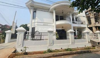Dijual Rumah Murah Mewah Strategis di Cinere Depok