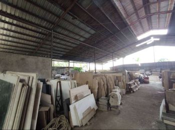 DISEWAKAN MURAH GUDANG STRATEGIS KOMERSIAL LAMA DAAN MOGOT KM 25