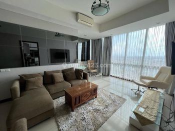Kemang Village Empire 2 BR 89 m²