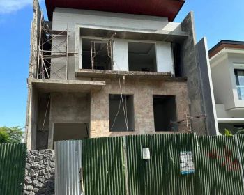 Dijual rumah WOODLAND CITRALAND Gress Minimalis Modern