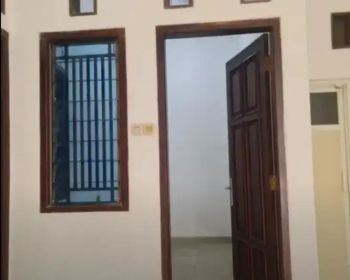 Di sewakan Rumah lengkap,tinggal masuk bawa baju!!!