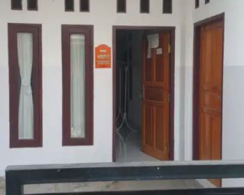 DI JUAL KOS KOSAN DUA LANTAI ADA 10 PINTU