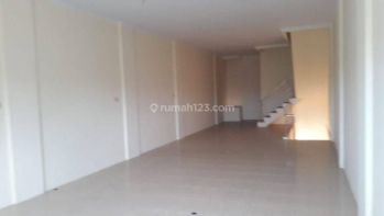 Disewakan ruko 5 lantai tubagus angker, jakarta barat