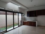 thumbnail-rumah-disewakan-di-bintaro-8