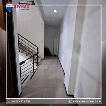 RUKO JAKARTA SELATAN JALAN RAYA HARGA BAGUS KAWASAN GANDARIA CITY