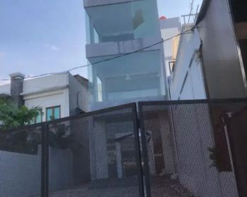 DISEWAKAN GEDUNG BARU 4 LANTAI
