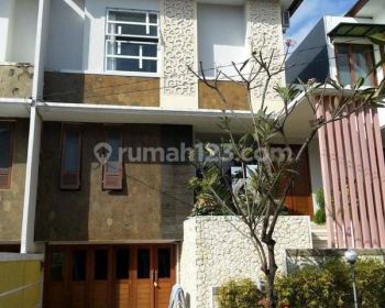 Rumah 3 Lantai Bagus SHM Lengkap, Rumah Benoa