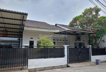 Disewakan Rumah 2 Lantai Siap Huni Cluster Bintara Jaya Village, Bintara Jaya,