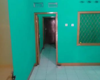 Disewakan rumah di Tebet Timur, masuk mobil