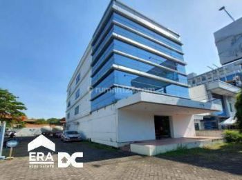 Gedung Kantor tengah kota Semarang 4 lantai strategis ramai siap pakai dekat di