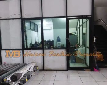 DIJUAL CEPAT GUDANG PINGGIR JALAN RAYA CIMONE TANGERANG
