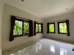 thumbnail-modern-house-with-large-garden-and-pool-in-kebayoran-baru-12
