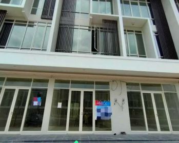 Sewa Ruko Northwest Boulevard Citraland 3 Lantai Hadap Utara