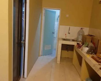 Di Sewakan Ruko 2 lantai Fasilitas AC