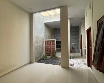 Disewakan Rumah Bagus, Cocok Buat Kantor, Home Industri, Hunian