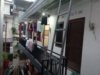 KONTRAKAN BARU DAN STRATEGIS!