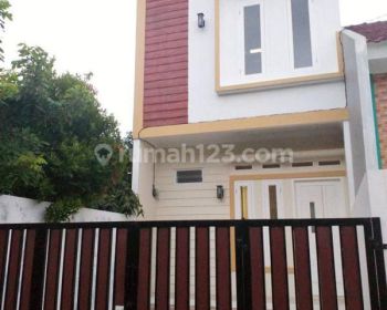 Rumah Dijual 2 Lantai Siap Huni Bebas Banjir Langsunga Aja Boking