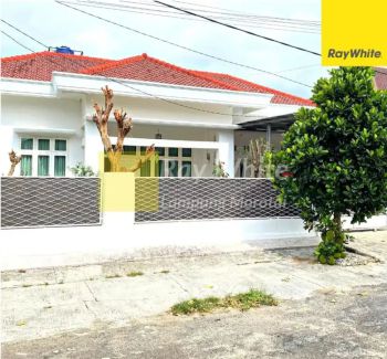 Disewan Rumah Besar Full Furnished