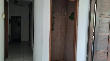 Kost berkawasan strategi dekat STAN kamar fully furnishdd