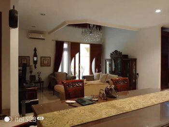 Rumah di Pondok Indah
