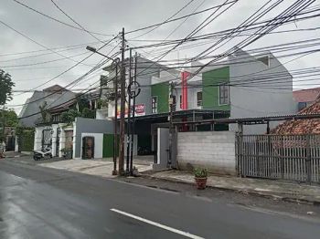 Ruko Gandeng Brand New Siap Huni Strategis