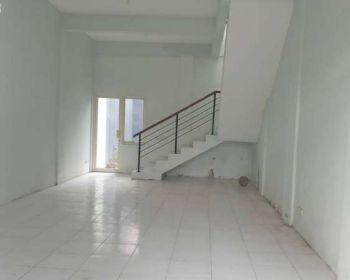 Ruko murah citraland surabaya. Strategis