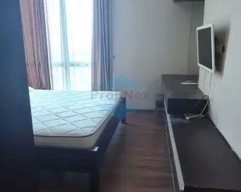 sewa apartemen CW tower Via