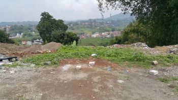 Tanah komersil cocok untuk usaha atau tempat tinggal, dijual. RL