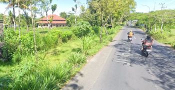 Tanah pinggir jalan Lalu Hasyim Praya Lombok tengah