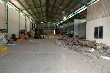 Gudang Strategis Dekat Jababeka K&#39;&#39;malang Zona Industry Lt. 1500m2