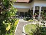 thumbnail-sunny-villa-3-bedrooms-furnished-at-danau-tamblingan-sanur-2