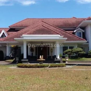 JUAL RUMAH MEWAH LEMBANG (mainroad) DENGAN BEST VIEW.